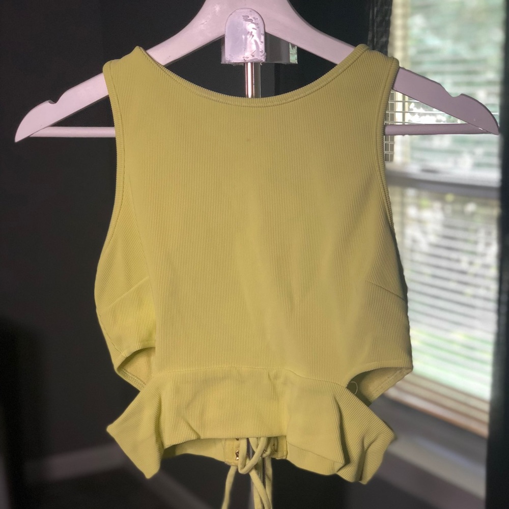 Bebe crop top